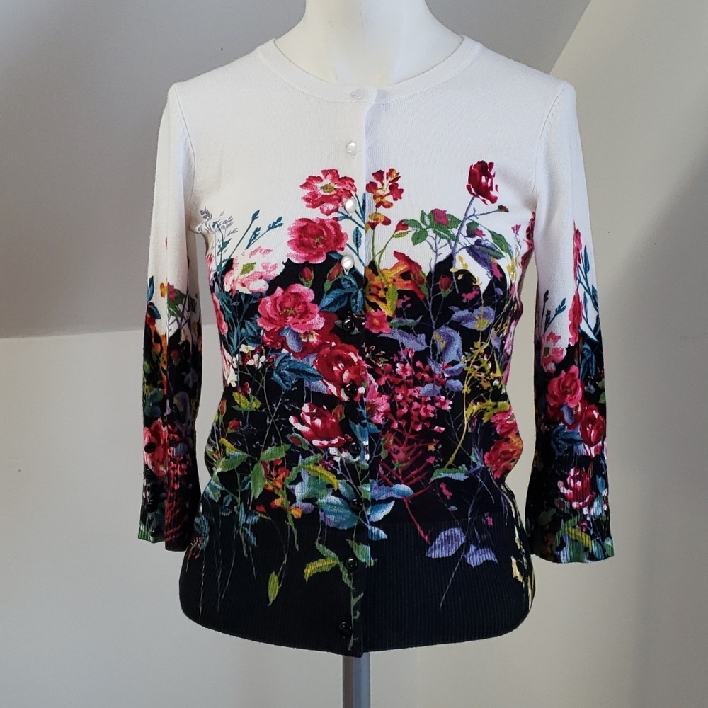 Grace Elements White with Floral Design 3/4 Sleeve Cardigan Sweater Size PS